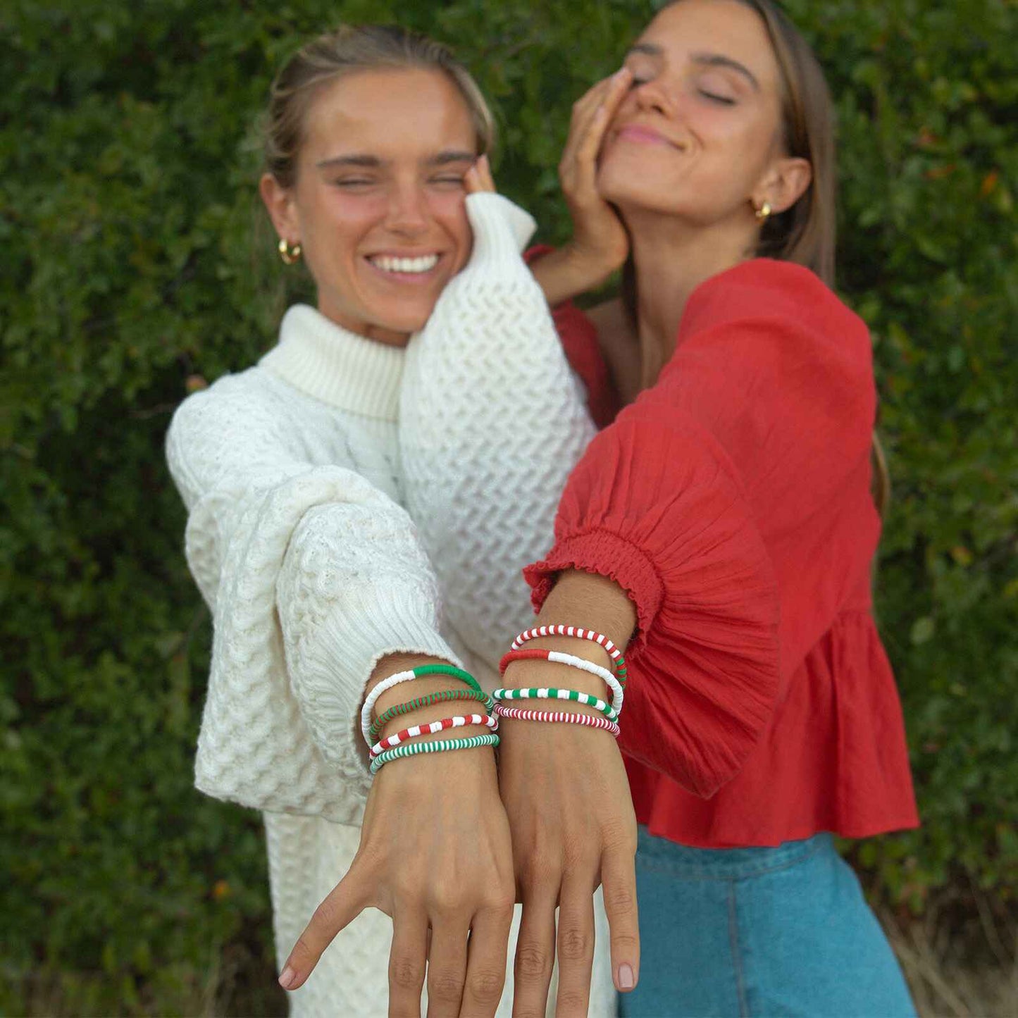 Deck the Halls Stretch Bracelet Set of 8