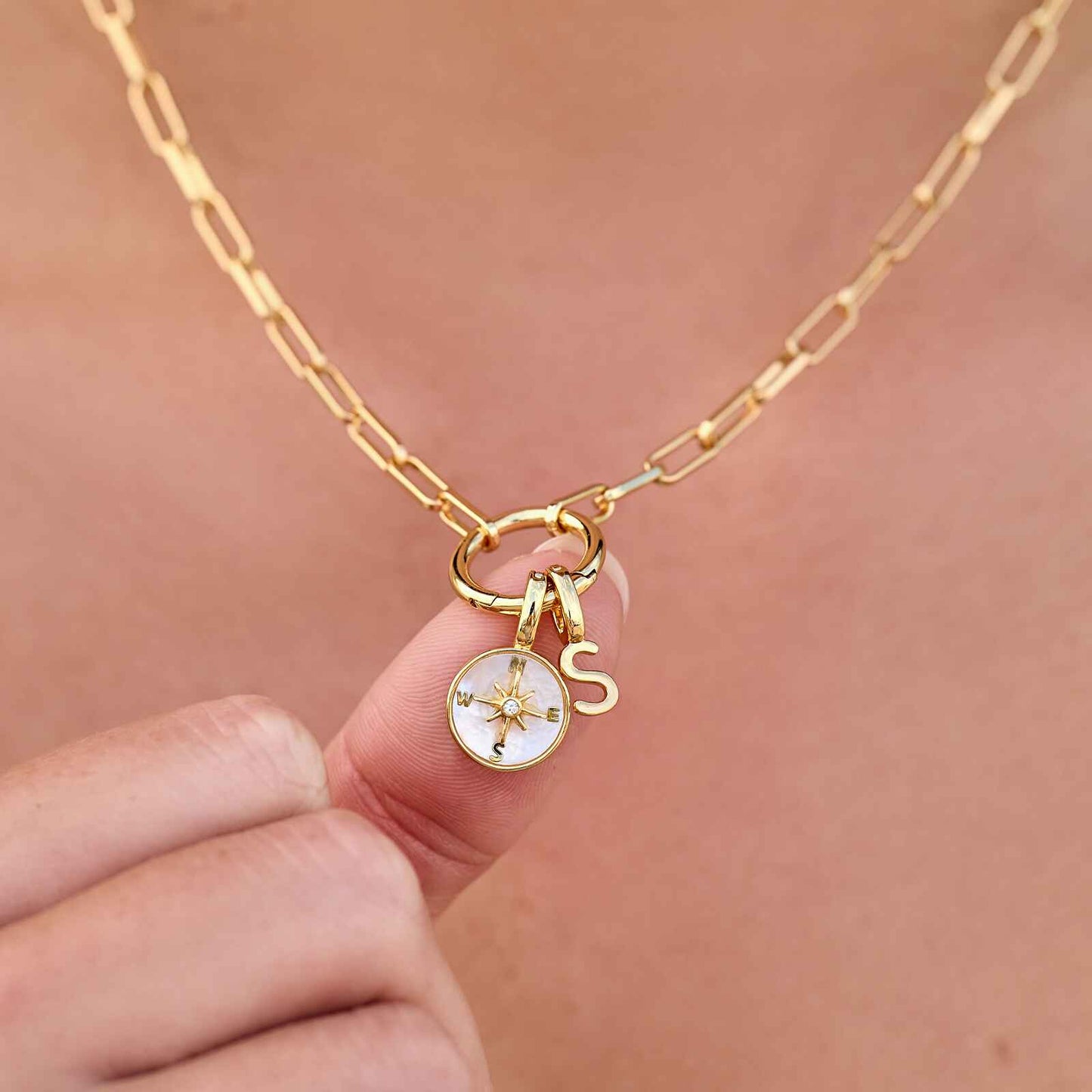 Harper Round Charm Chain Necklace