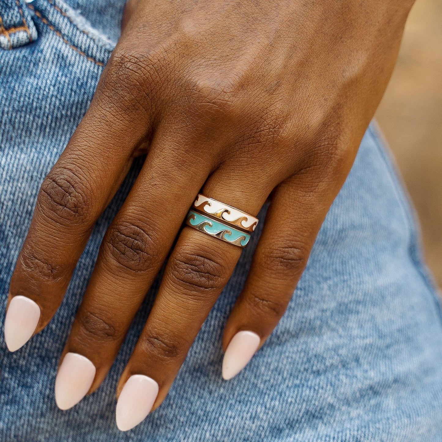 Reversible Enamel Wave Ring